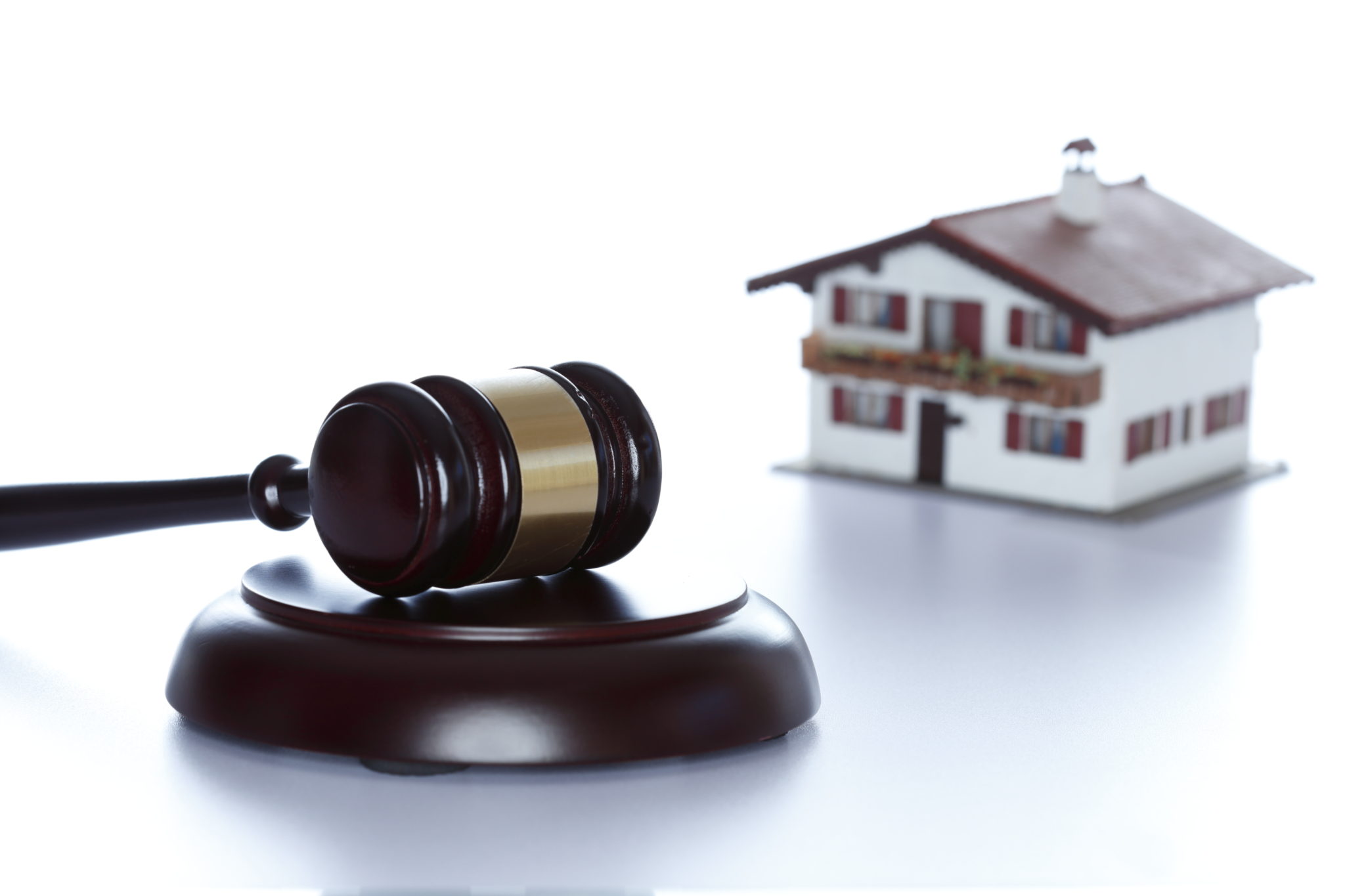 Can Foreclosure Be Stopped Without Filing for Bankruptcy