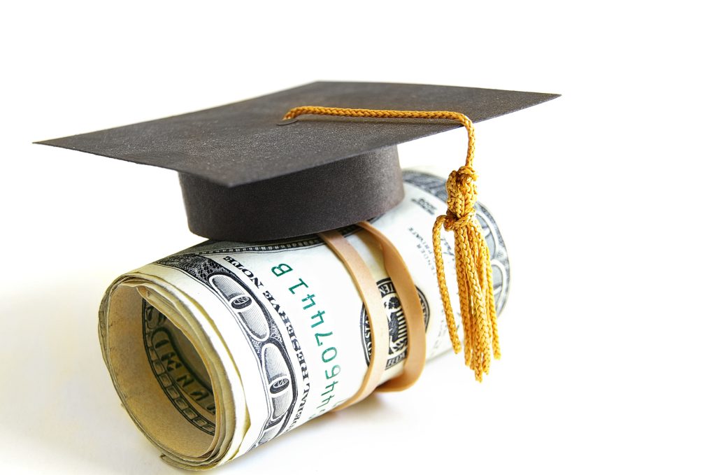 Will Unpaid Student Loans Affect My Credit Score? -- LEE LEGAL -- MD VA DC bankruptcy lawyer