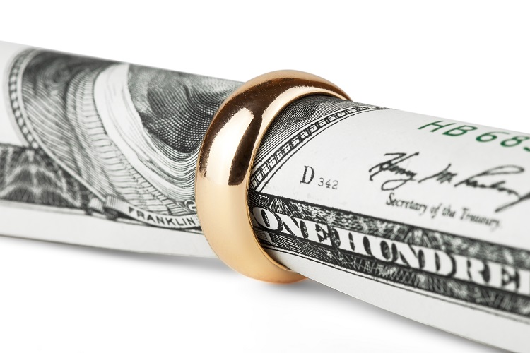 Should I File Bankruptcy or Divorce First?
